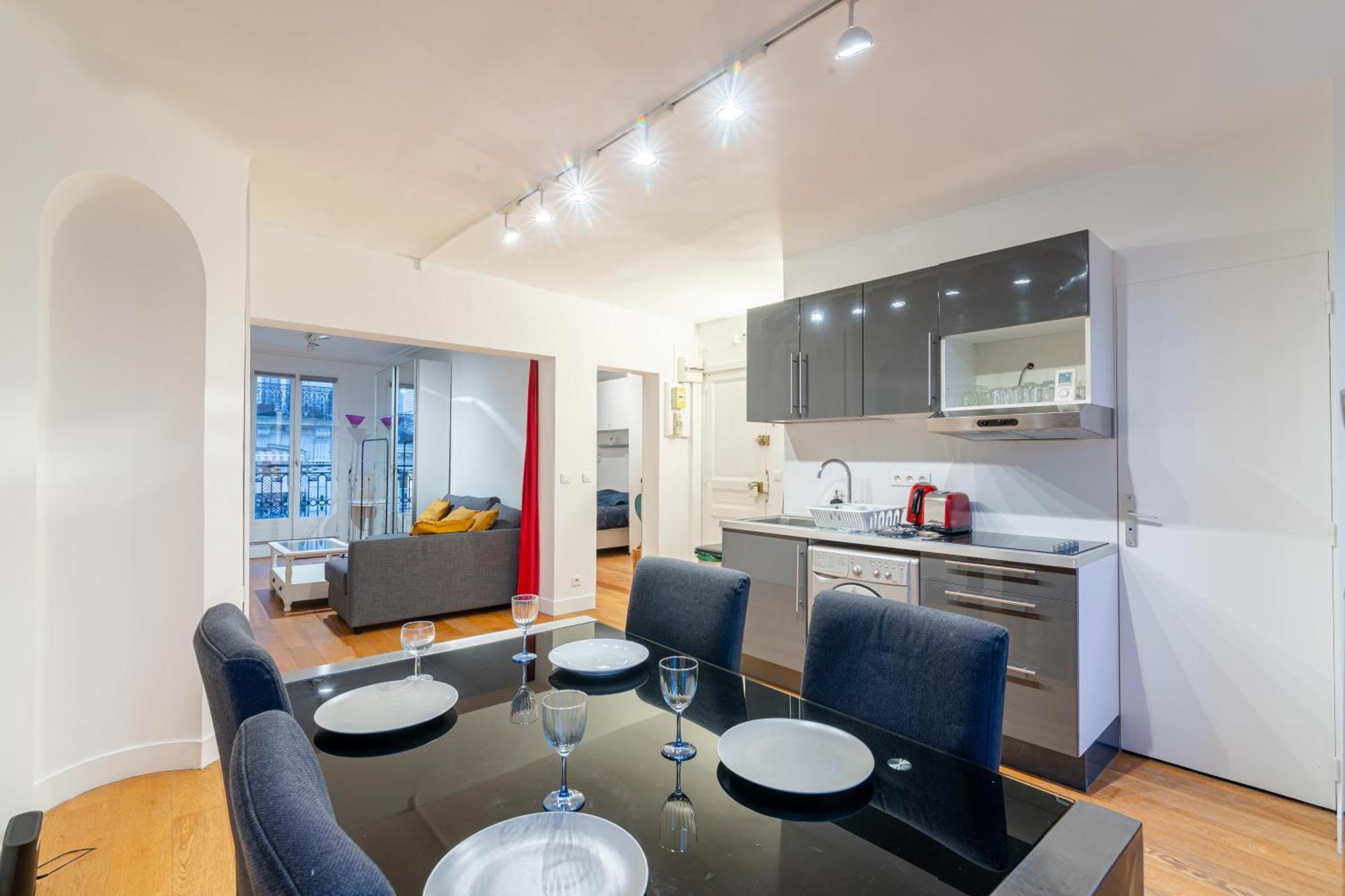 Luxurious 1 Bedroom Tour Eiffel Saint Dominique Free Netflix París Exterior foto